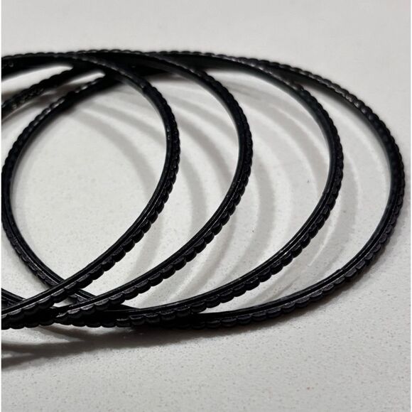 Vintage Y2K Black Bangle Bracelets Set of 4 - Picture 5 of 7